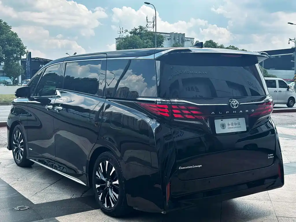 Alphard 2024 Model Double擎 2.5L Zhenxiang Edition