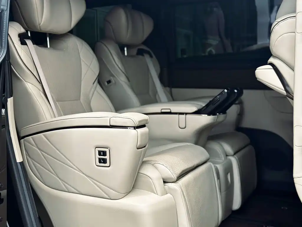 Alphard 2024 Model Double擎 2.5L Zhenxiang Edition