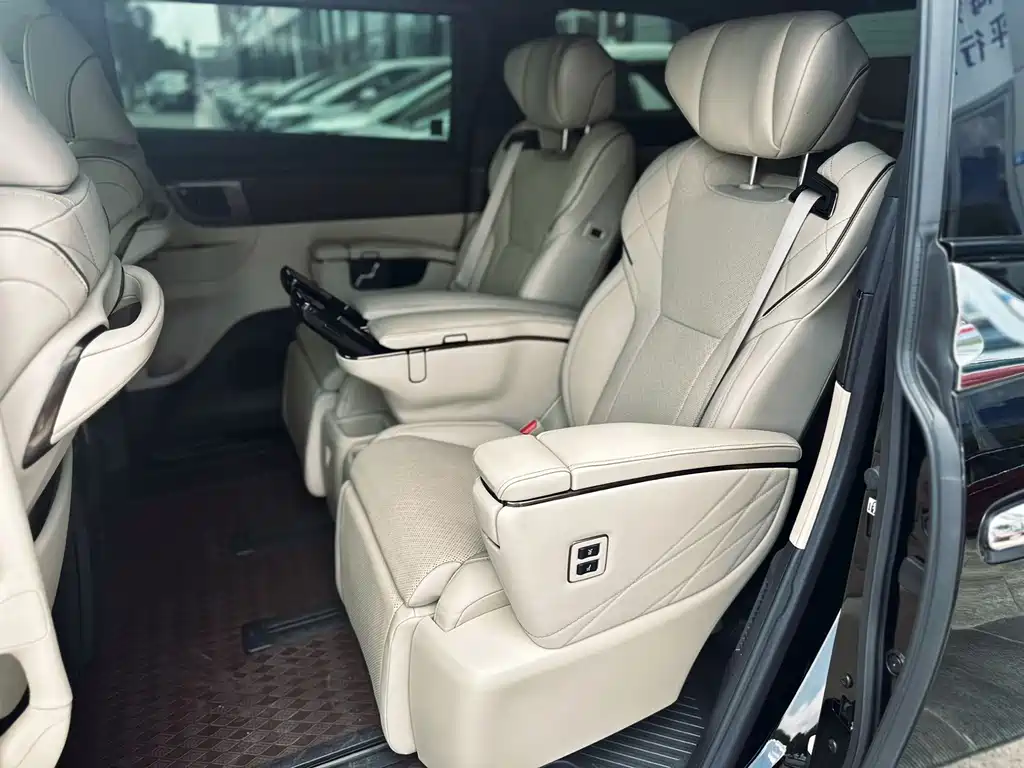 Alphard 2024 Model Double擎 2.5L Zhenxiang Edition