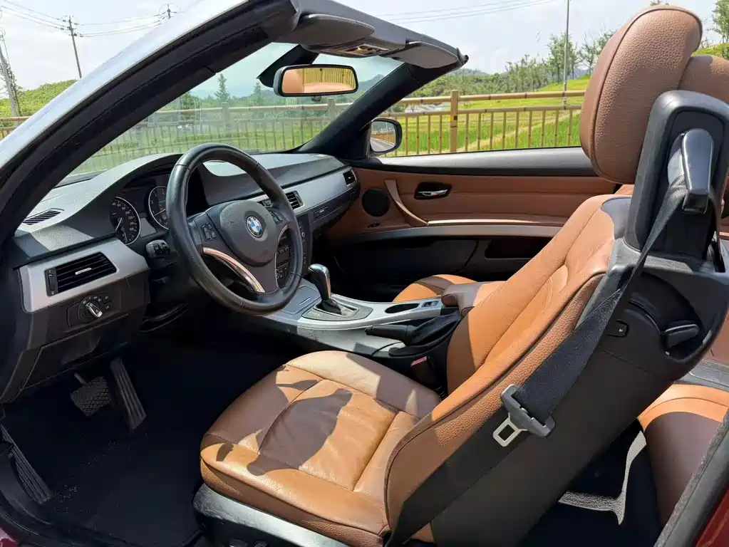 BMW 3 Series Import 2011 320i Convertible Coupe Edition