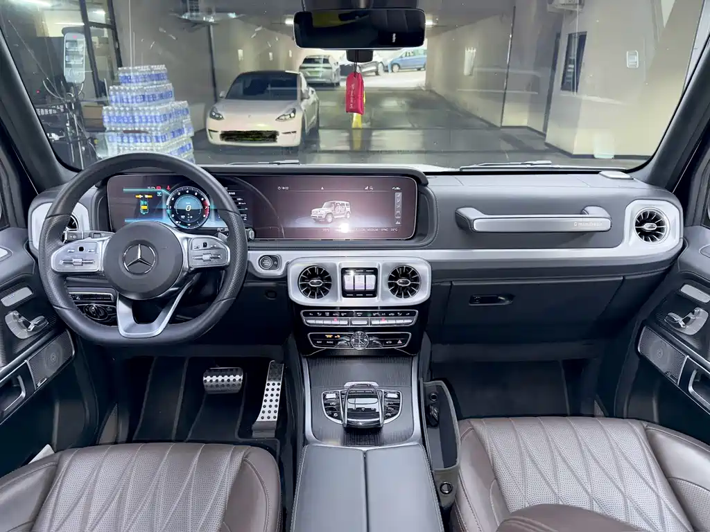 Mercedes-Benz G-Class 2022 G 500