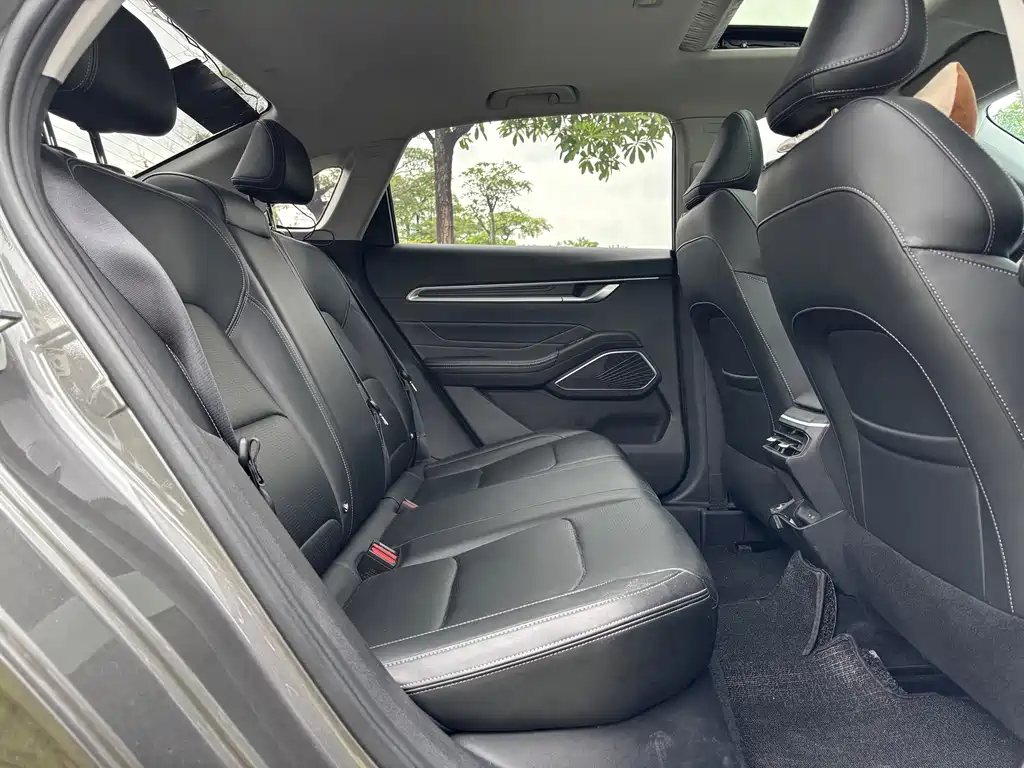 Emgrand 2022 4th Generation 1.5L CVT Prestige Edition