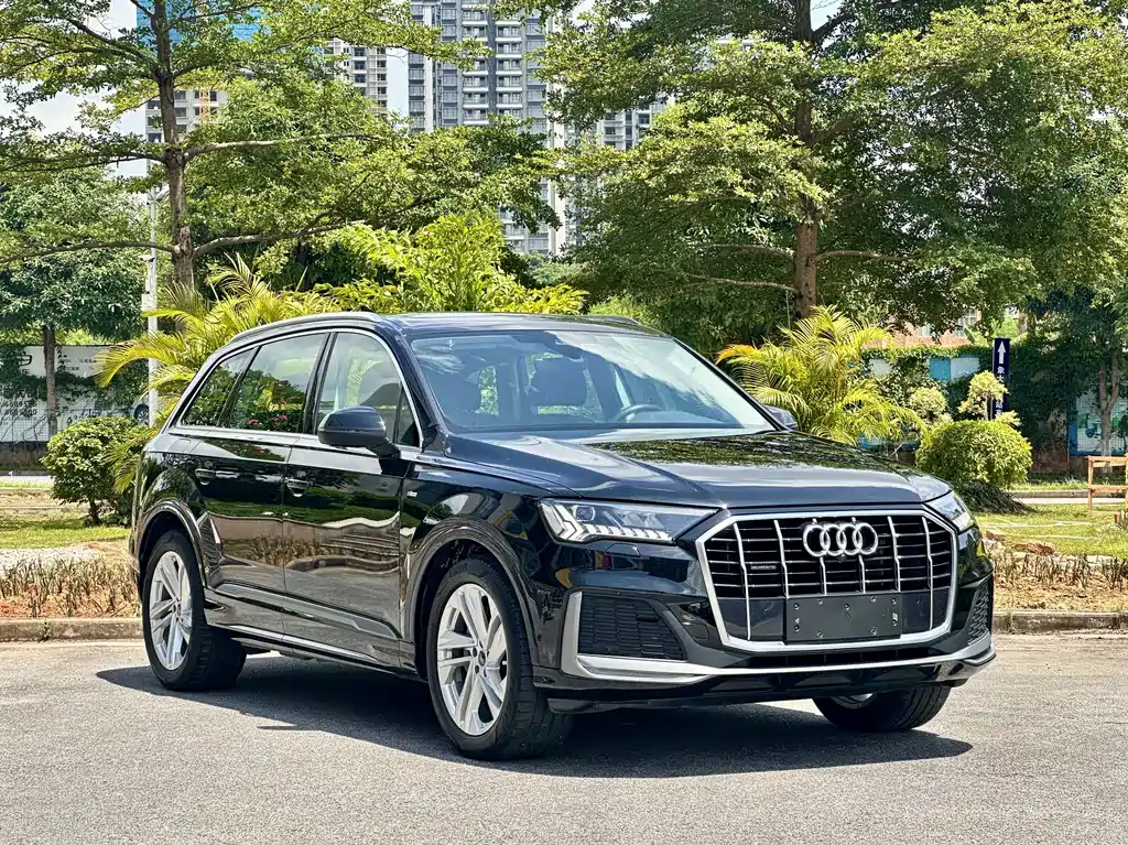Audi Q7 2023 45 TFSI quattro S line Sport Edition