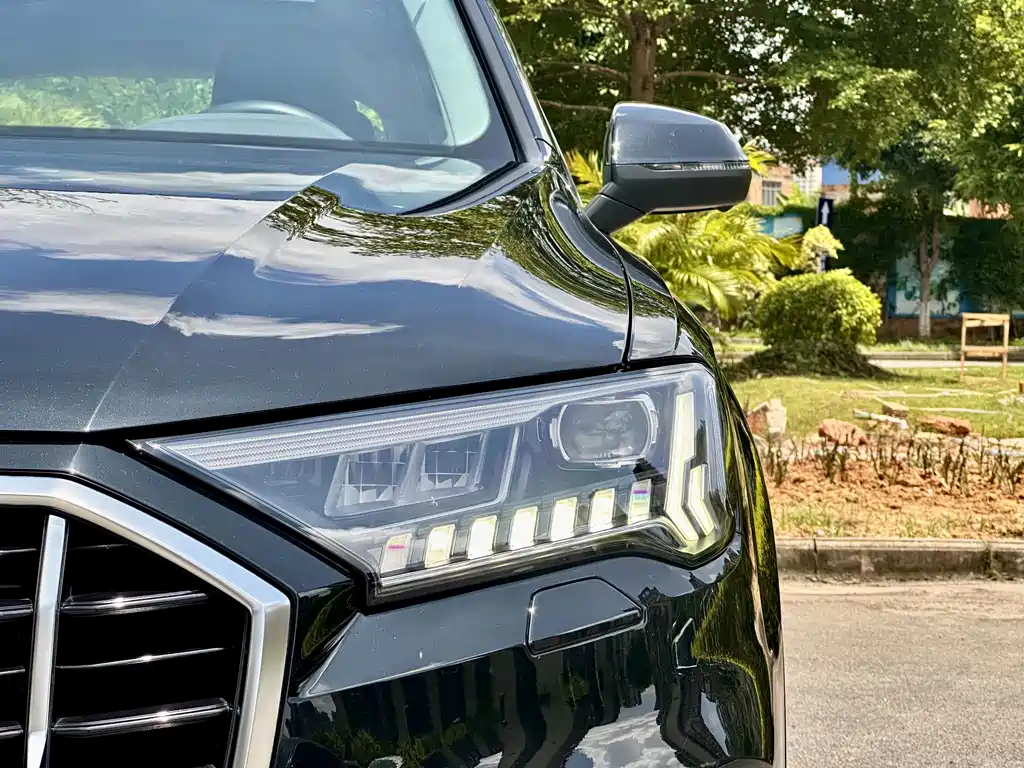 Audi Q7 2023 45 TFSI quattro S line Sport Edition