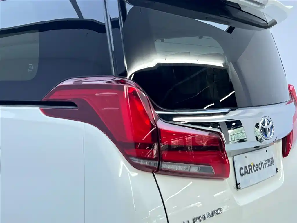 Alphard 2021款 Hybrid 2.5L Luxury Edition