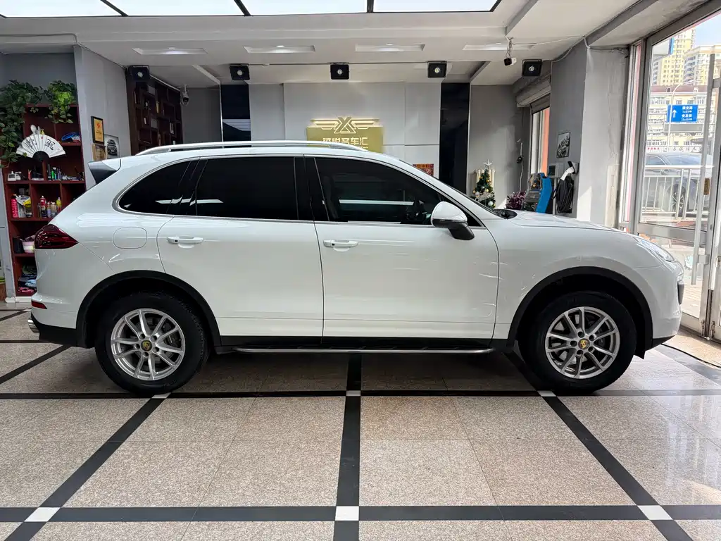 Cayenne 2016 3.0T China Specification