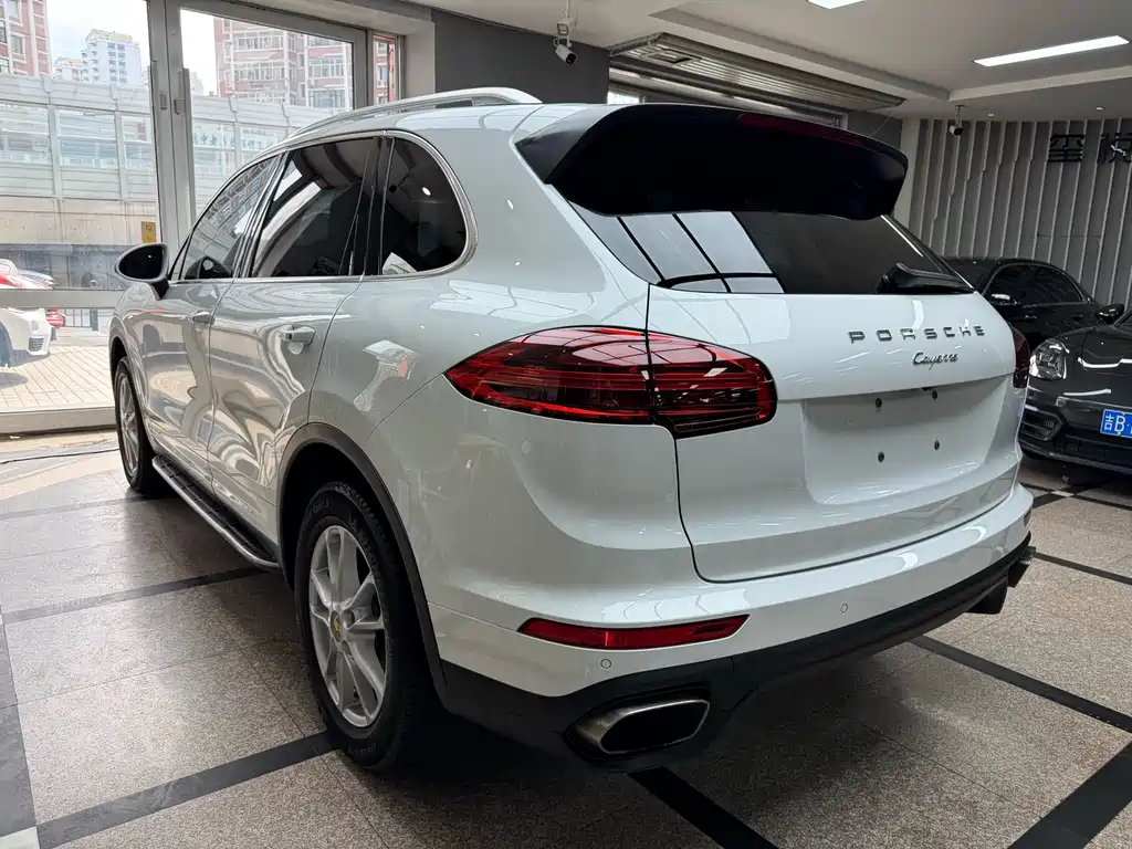 Cayenne 2016 3.0T China Specification