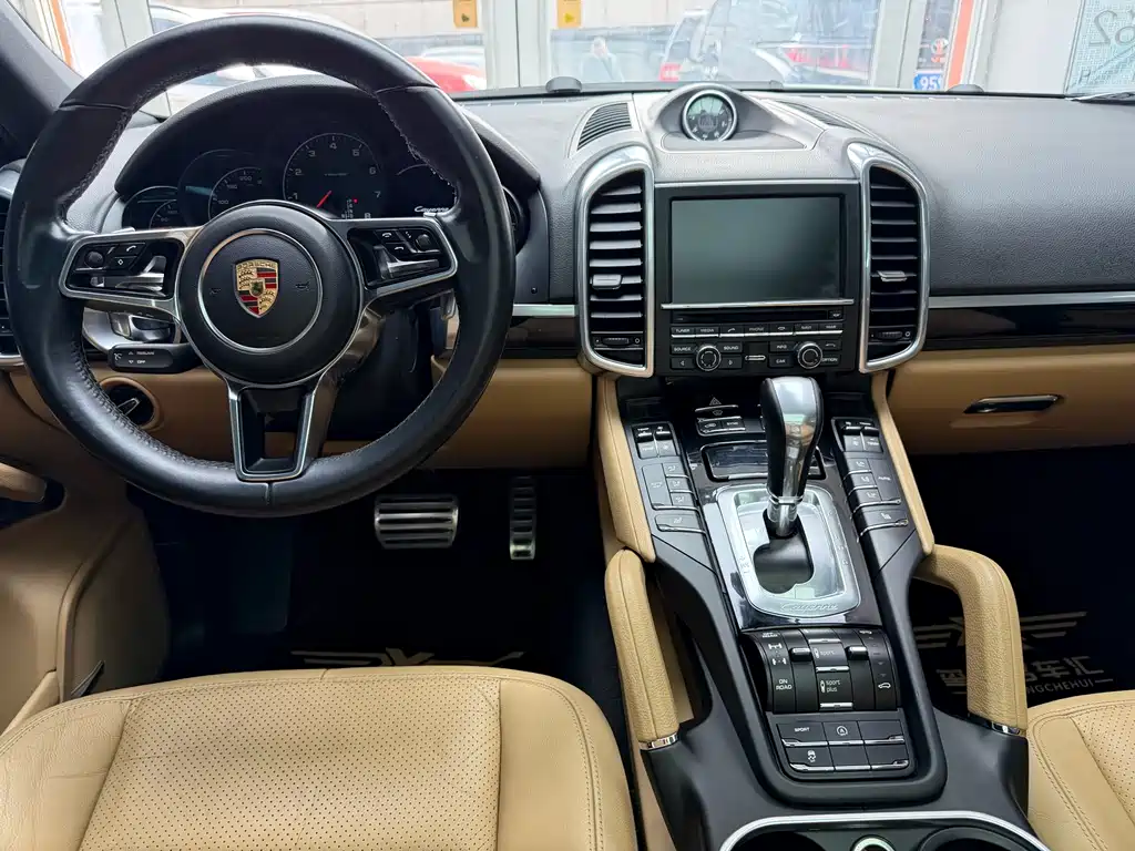 Cayenne 2016 3.0T China Specification