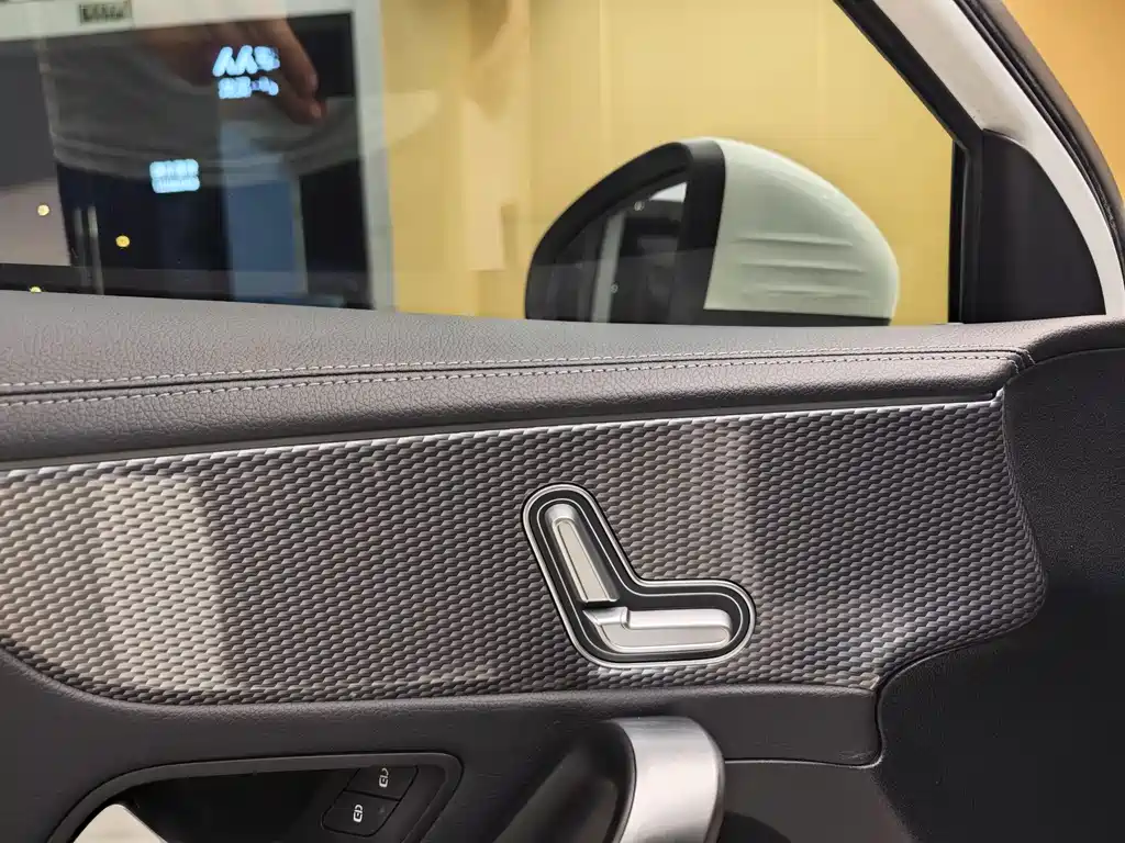 Mercedes-Benz A 200 L Sport Sedan Fashion Edition 2021