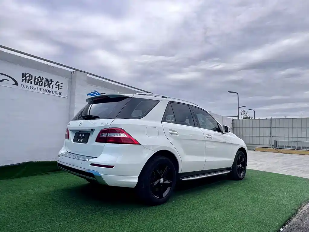 Mercedes-Benz M-Class 2012 ML 300