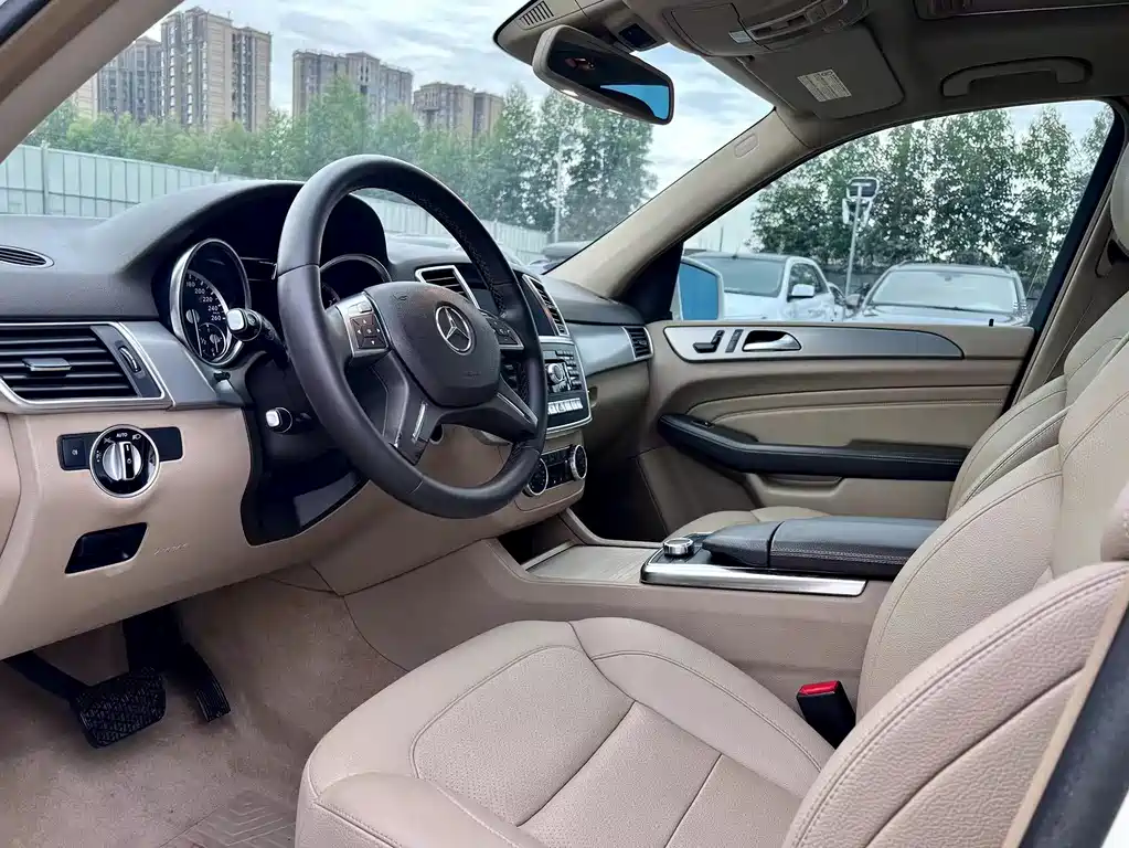 Mercedes-Benz M-Class 2012 ML 300