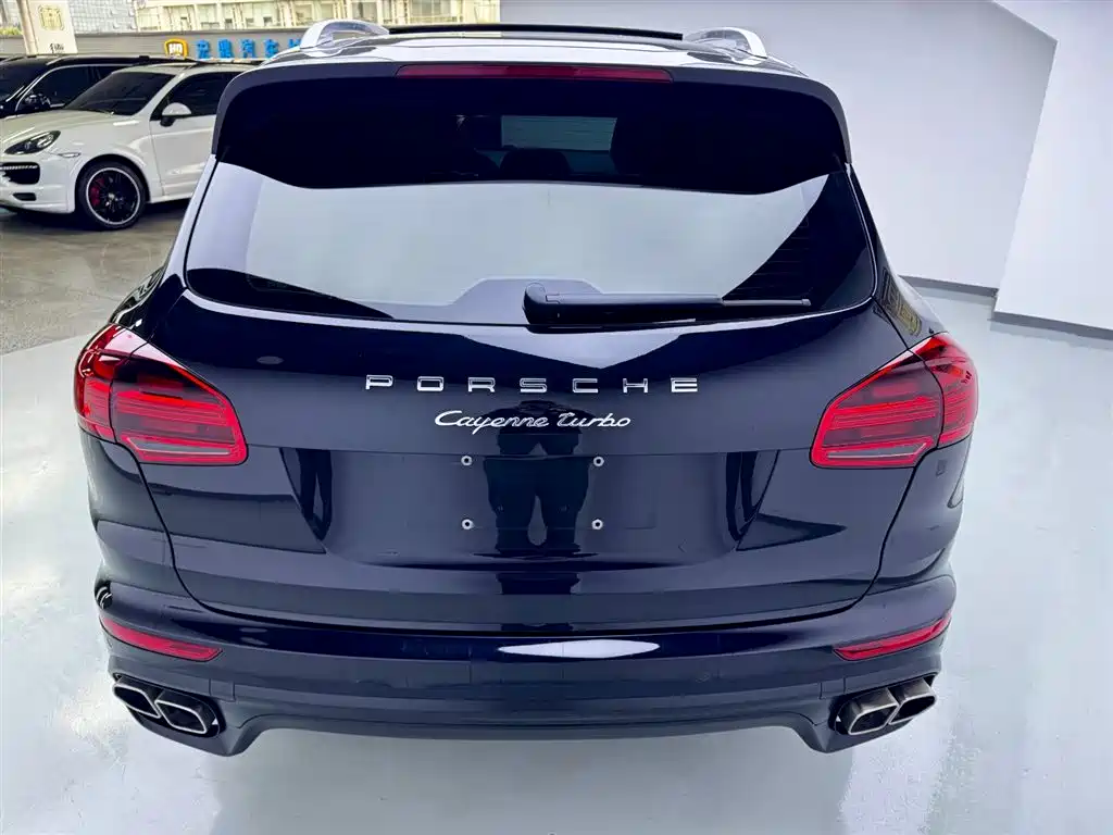 Cayenne 2016 Model Cayenne Turbo 4.8T