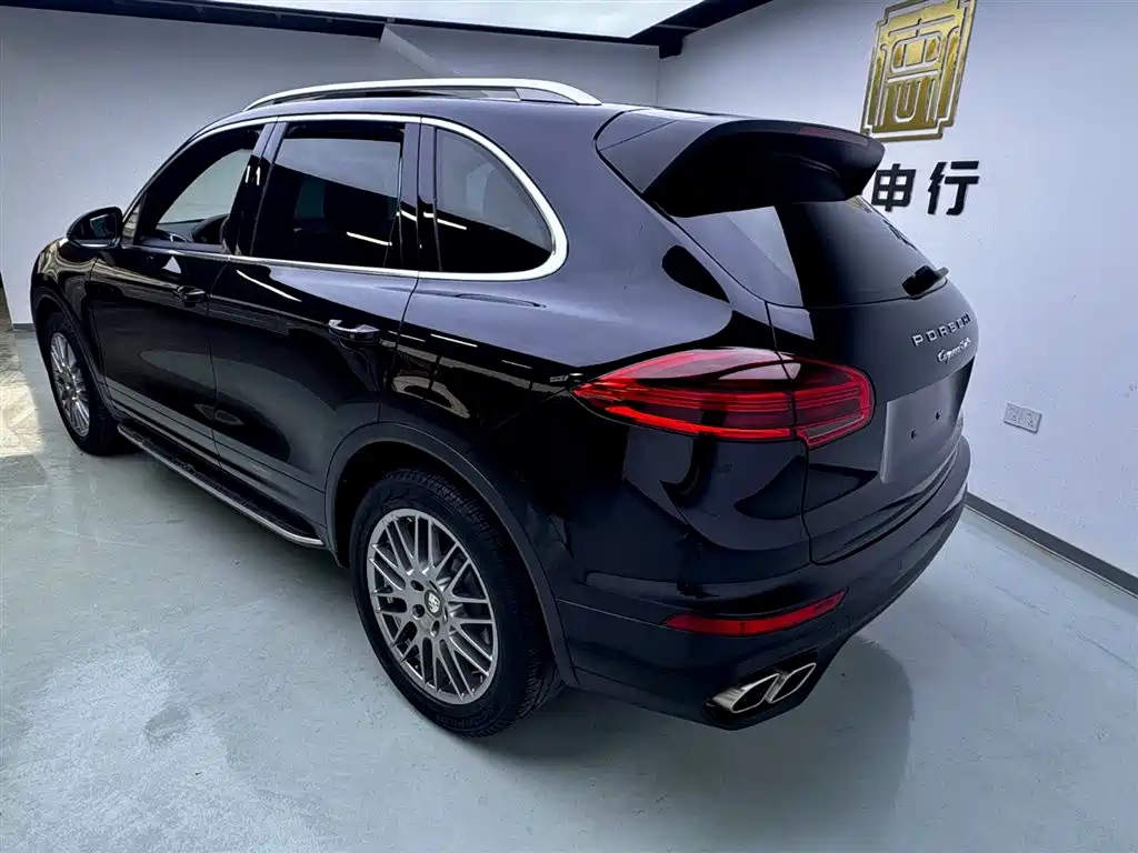 Cayenne 2016 Model Cayenne Turbo 4.8T