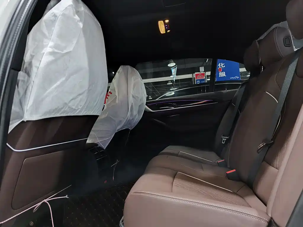 BMW 5 Series 2022 Model Refresh 525Li M Sport Package