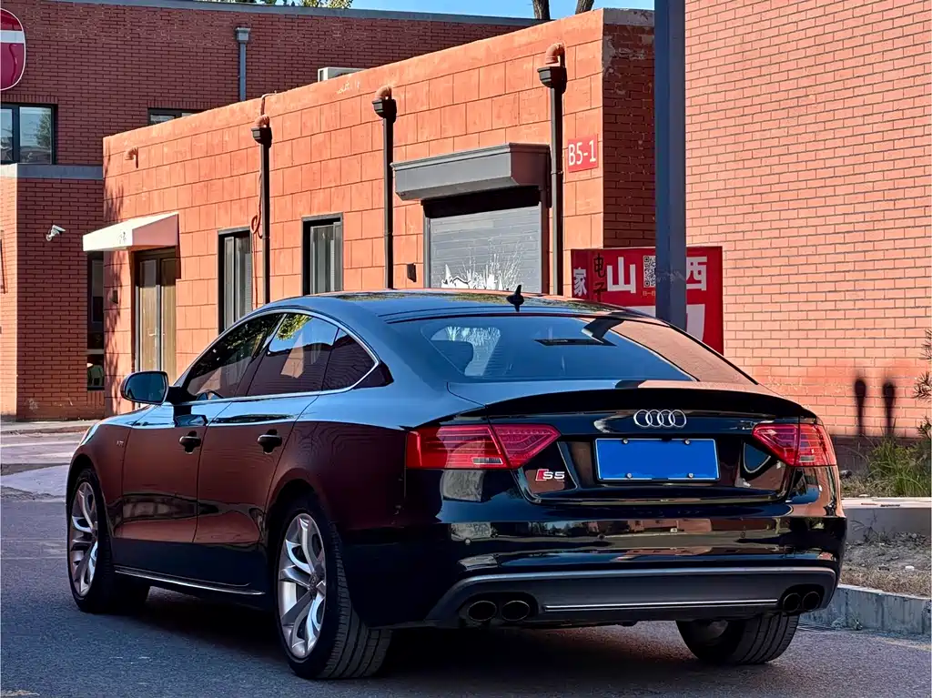 Audi S5 2012 model S5 3.0 T Sportback