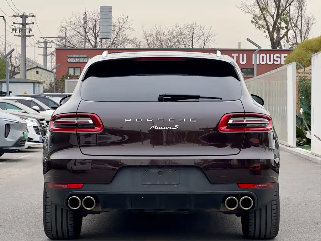 Macan 2018 2.0T