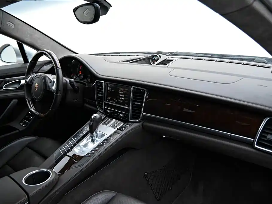 Panamera Turbo 4.8T 2010