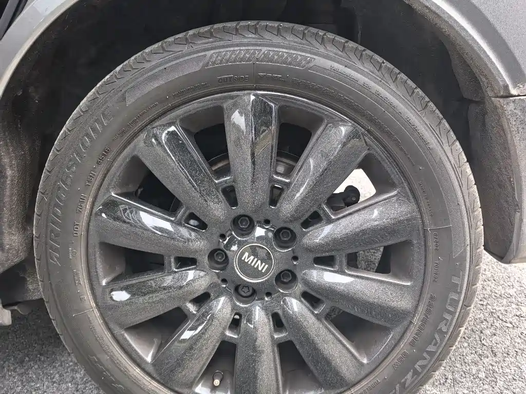 MINI Countryman 2019 1.5T Cooper Artist Weekend Edition