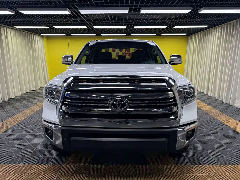 Tundra 2014 model 5.7L TRD Pro