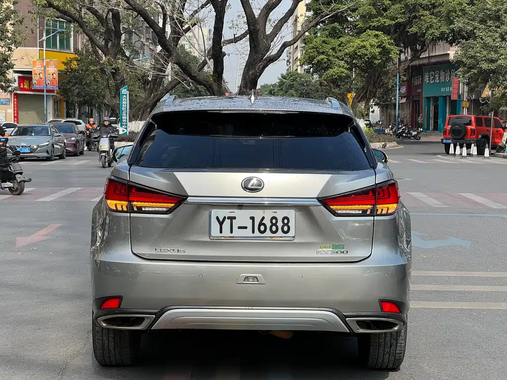 Lexus RX 2020 Facelift 300 4WD Elegant Edition