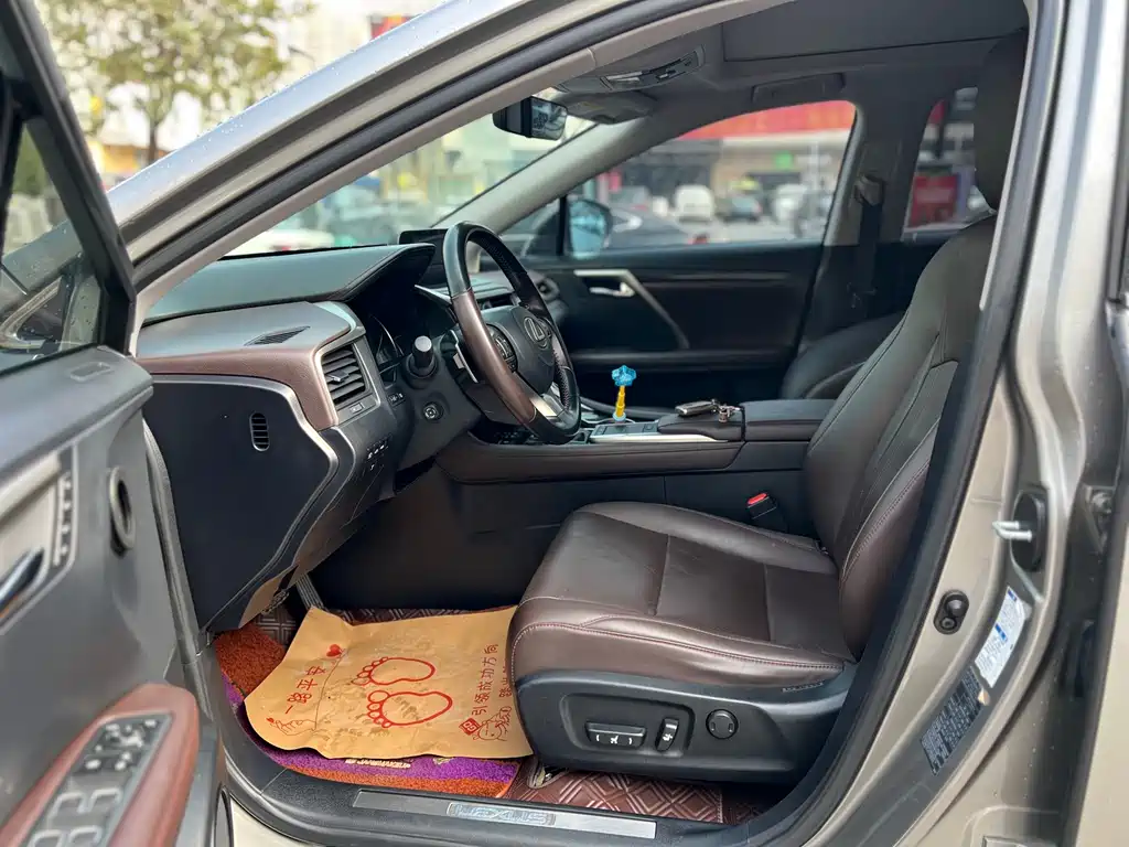 Lexus RX 2020 Facelift 300 4WD Elegant Edition