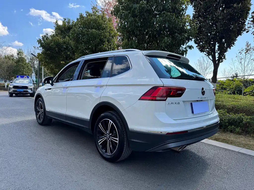 Tiguan L 2021 330 TSI Automatic Two-wheel Drive Smart Enjoy Edition