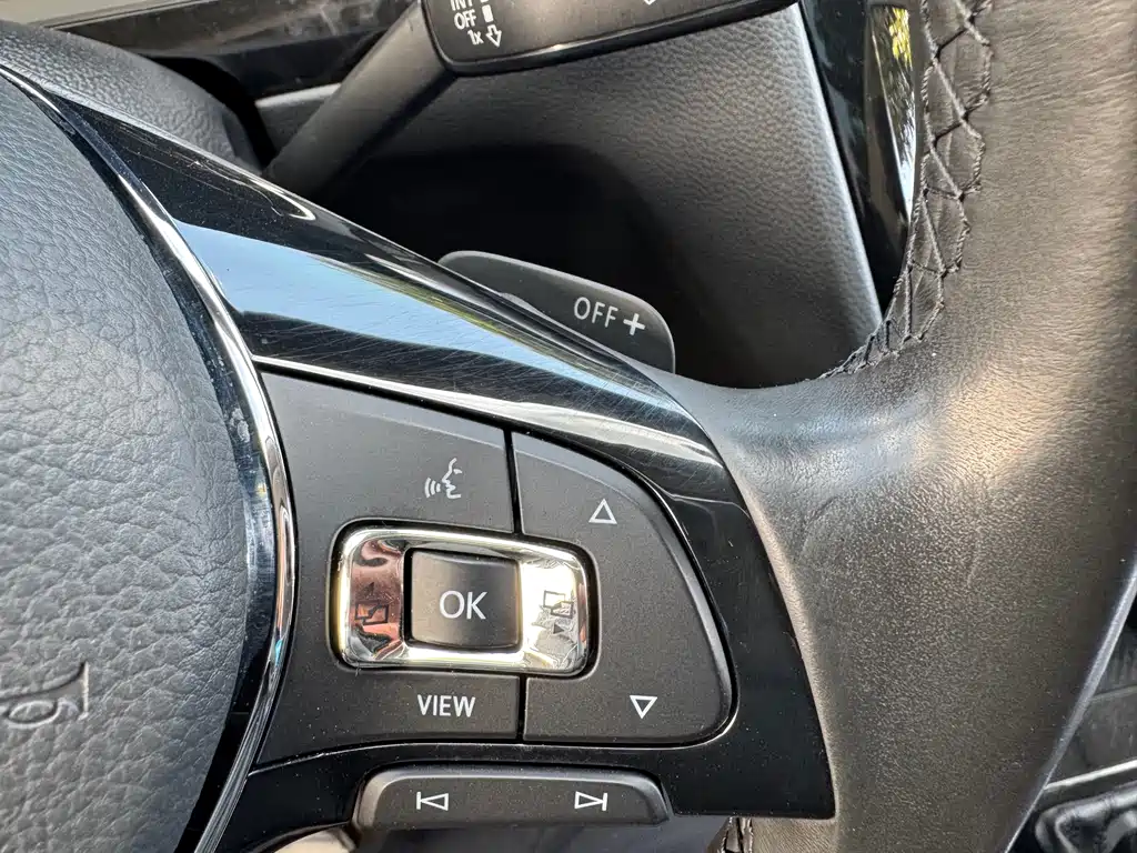 Tiguan L 2021 330 TSI Automatic Two-wheel Drive Smart Enjoy Edition