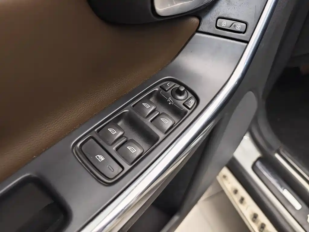 Volvo XC60 2015 T5 AWD Smart Vision 2015
