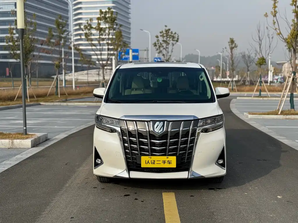 Alphard 2019 model Hybrid 2.5L Luxury Edition