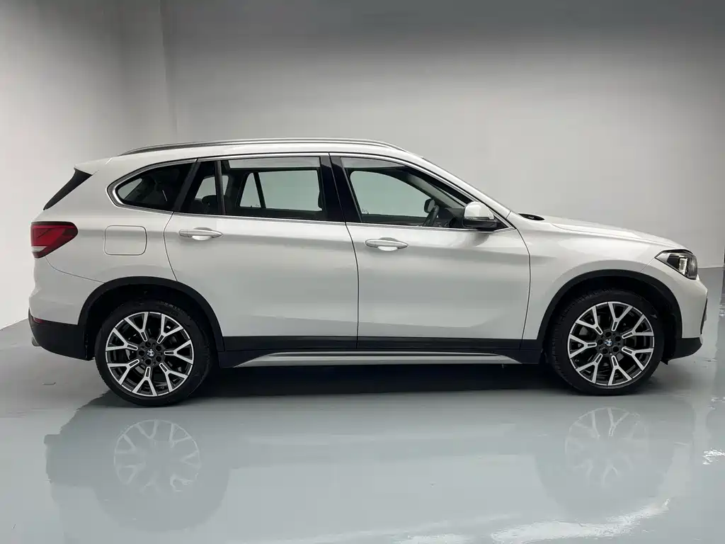 BMW X1 xDrive25Li Luxury Edition 2022