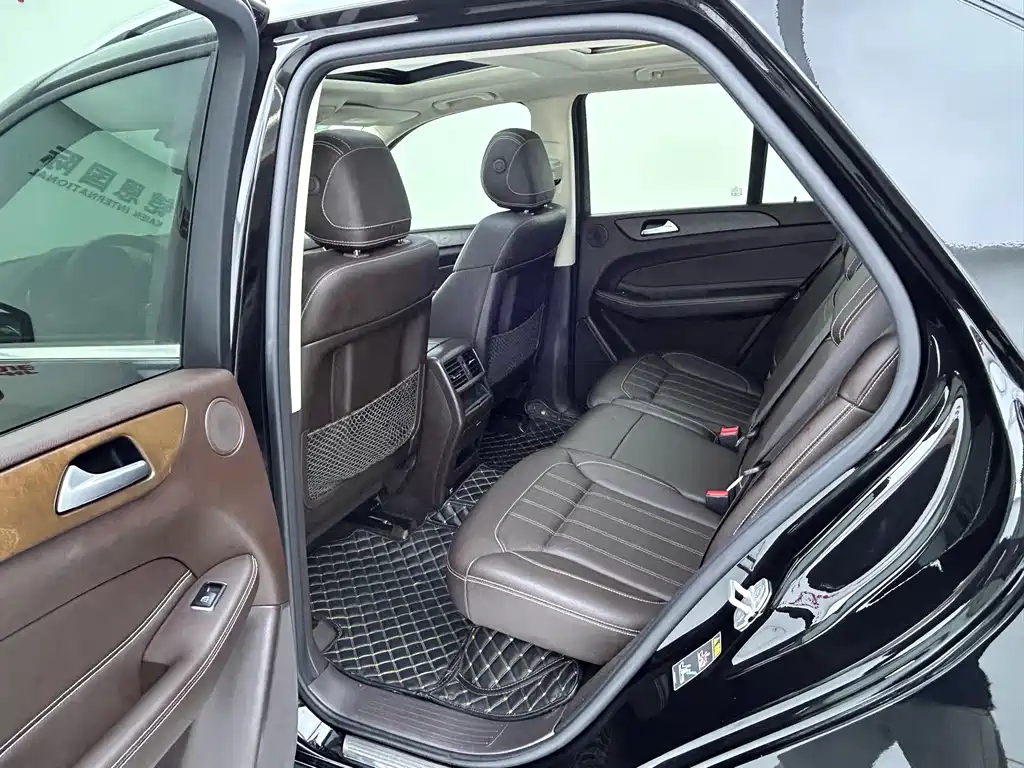 Mercedes-Benz GLE 2017 GLE 320 4MATIC Luxury Edition