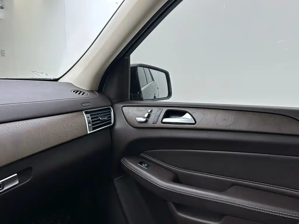 Mercedes-Benz GLE 2017 GLE 320 4MATIC Luxury Edition