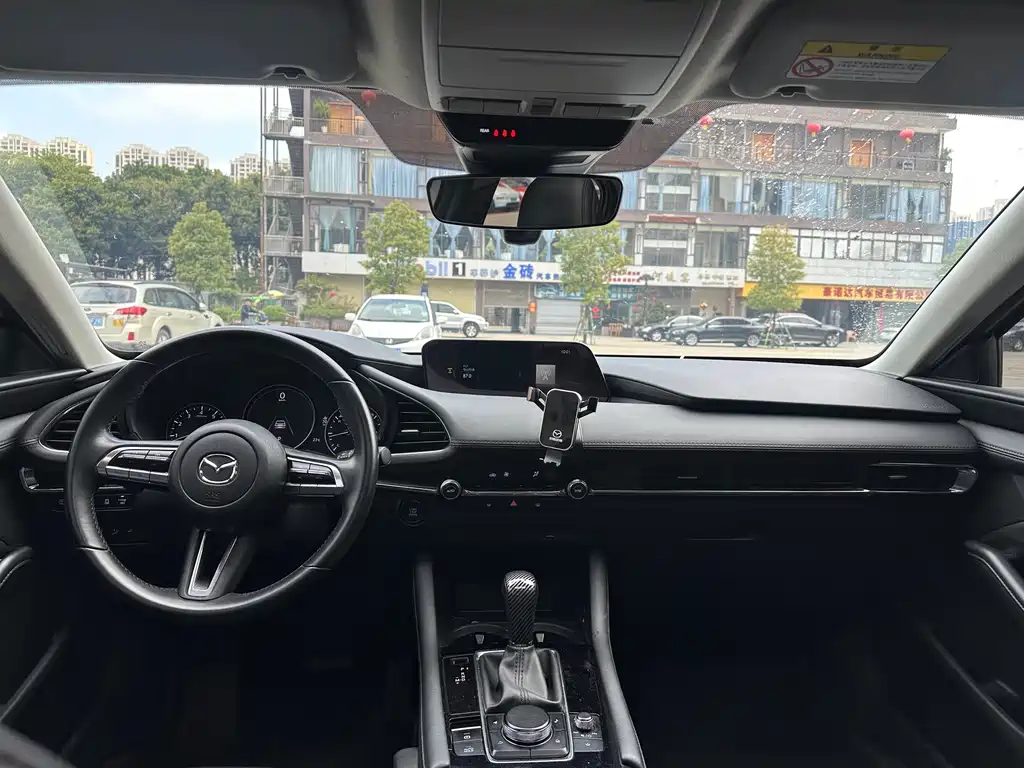 Mazda 3 Atenza 2022 2.0L Automatic Quality Edition