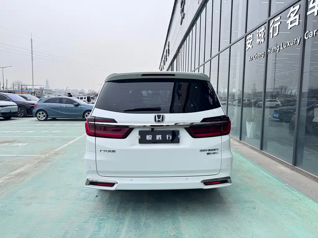 Odyssey 2022 2.0L e:HEV Shining Enjoyment Edition