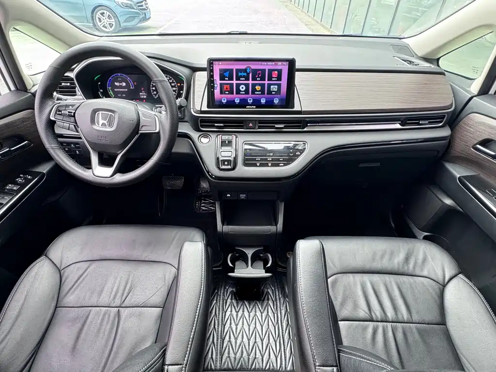 Odyssey 2022 2.0L e:HEV Shining Enjoyment Edition