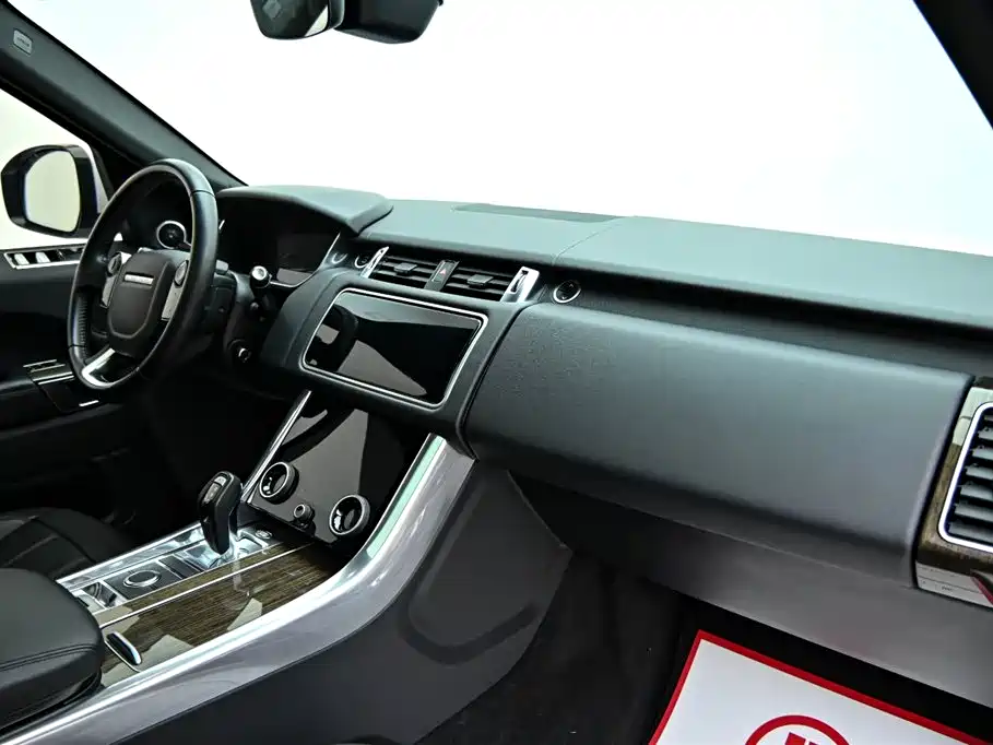 Range Rover Sport Hybrid 2018款 P400e