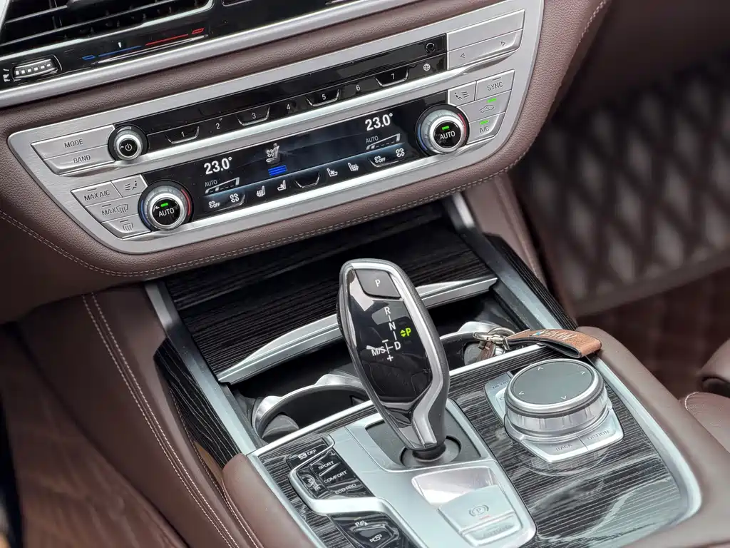 BMW 7 Series 2021 740Li Excellence Edition M Sport Package