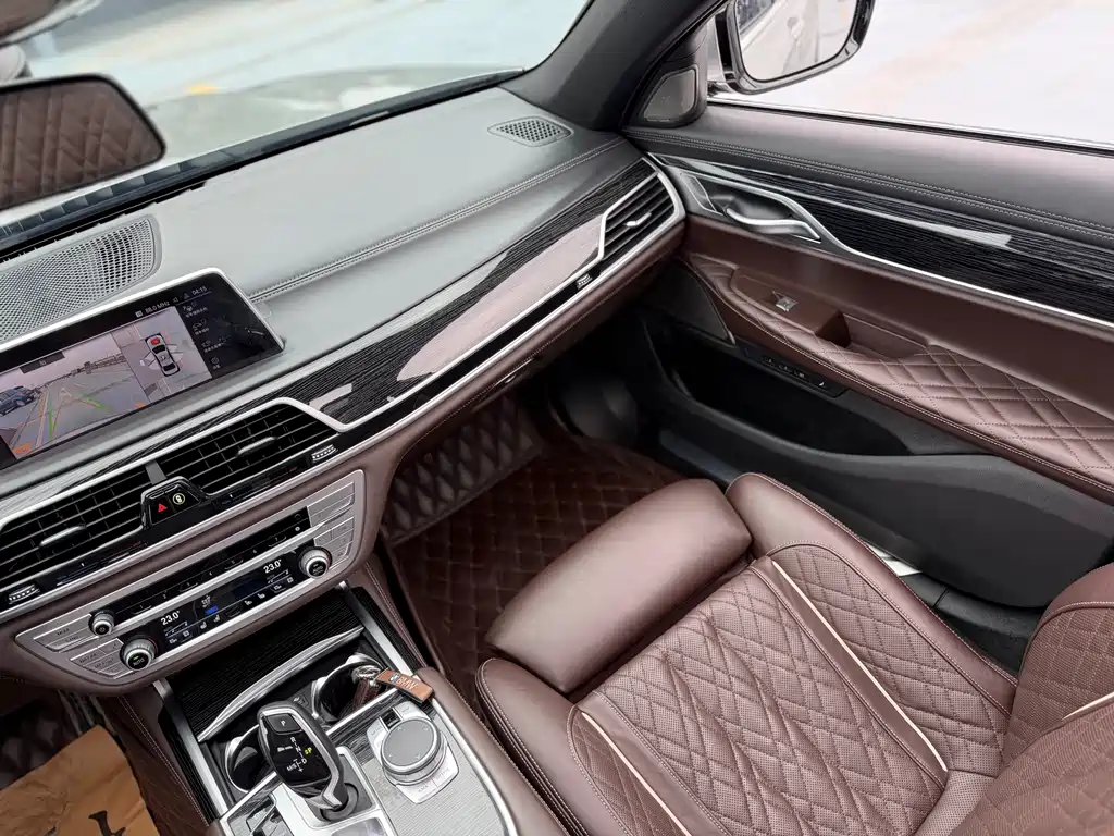 BMW 7 Series 2021 740Li Excellence Edition M Sport Package