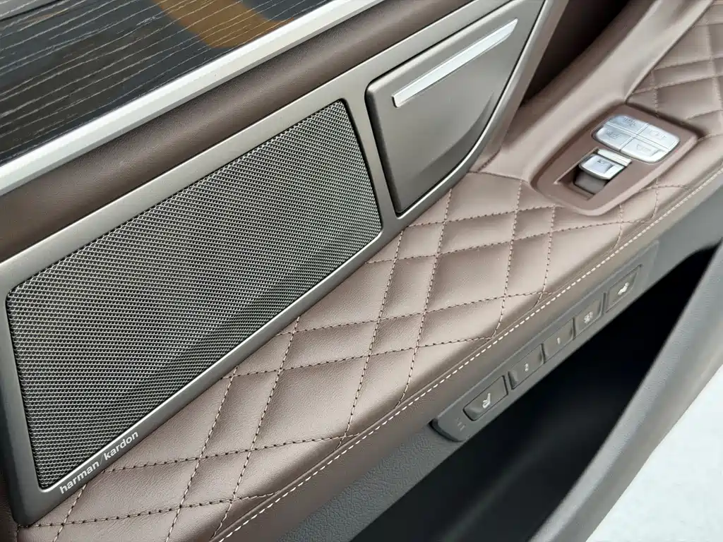 BMW 7 Series 2021 740Li Excellence Edition M Sport Package