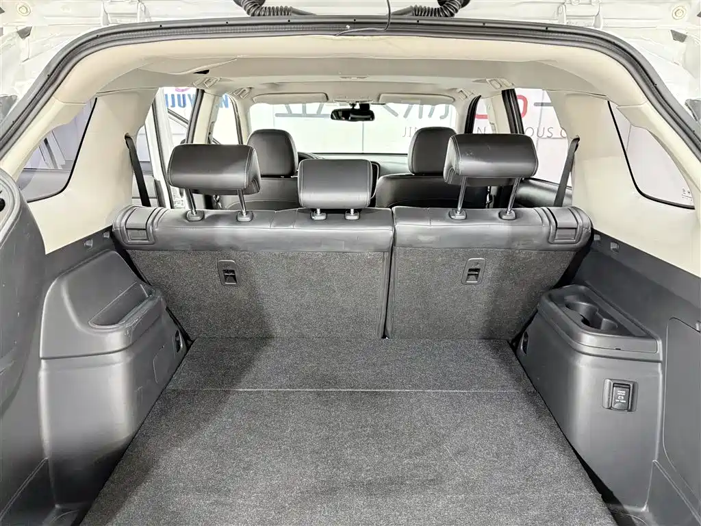Outlander 2020 2.4L 4WD Premium 5-seat