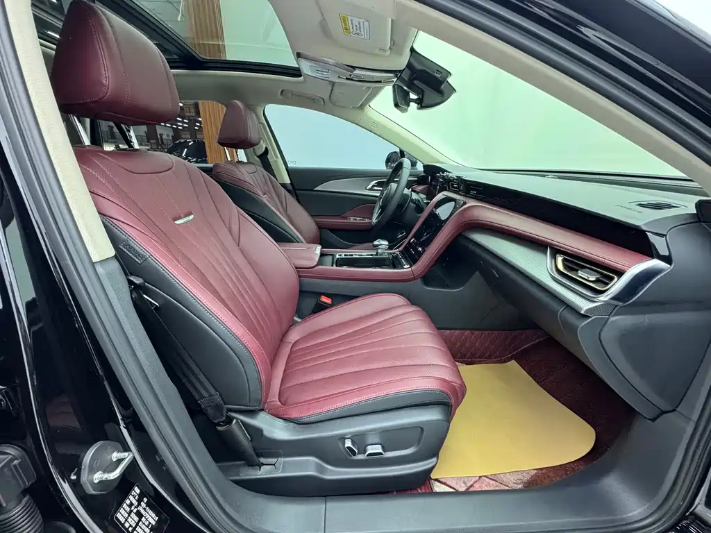 Hongqi H5 2023 Model 2.0T Automatic ZhiLian QiXiang Edition