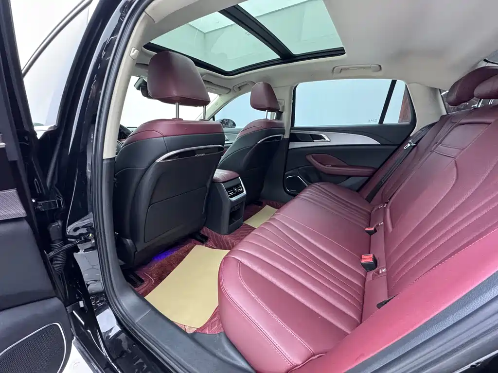 Hongqi H5 2023 Model 2.0T Automatic ZhiLian QiXiang Edition