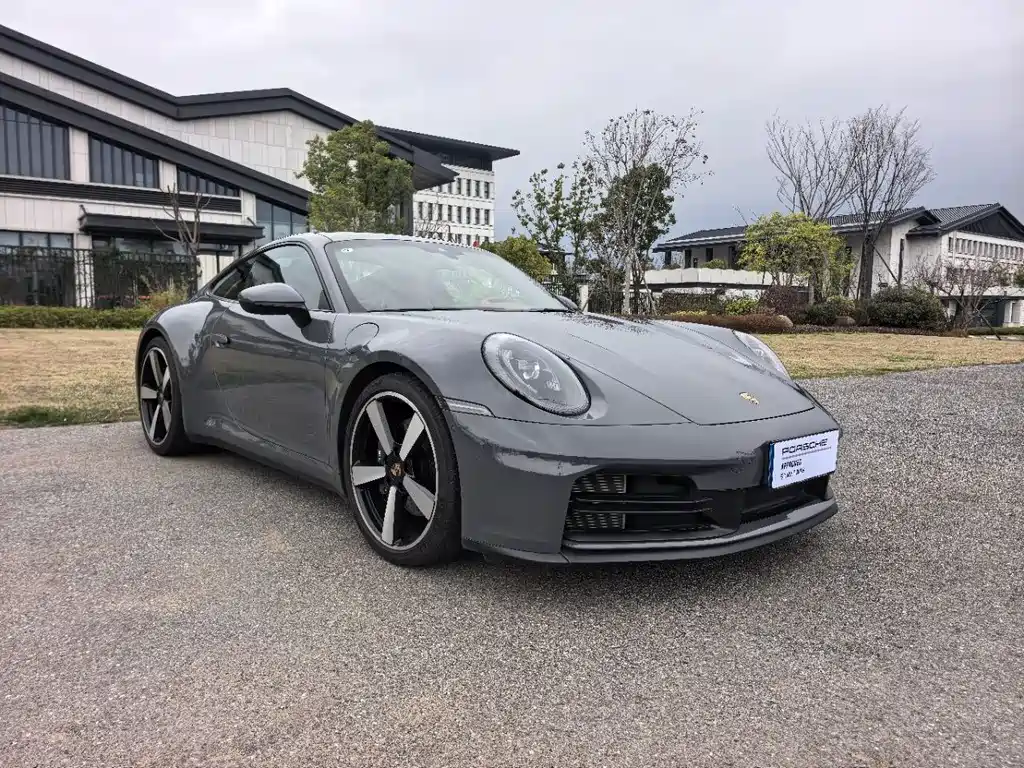 Porsche 911 2025 Carrera 3.0T