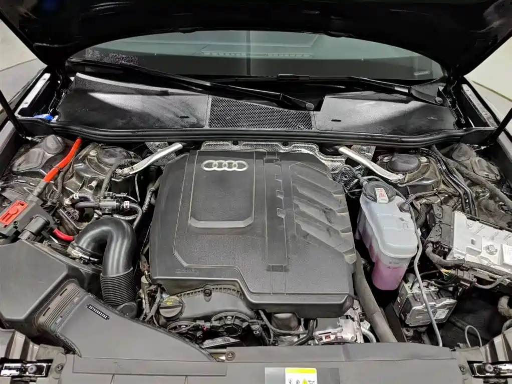 Audi A6L 2024 45 TFSI Prestige Edition