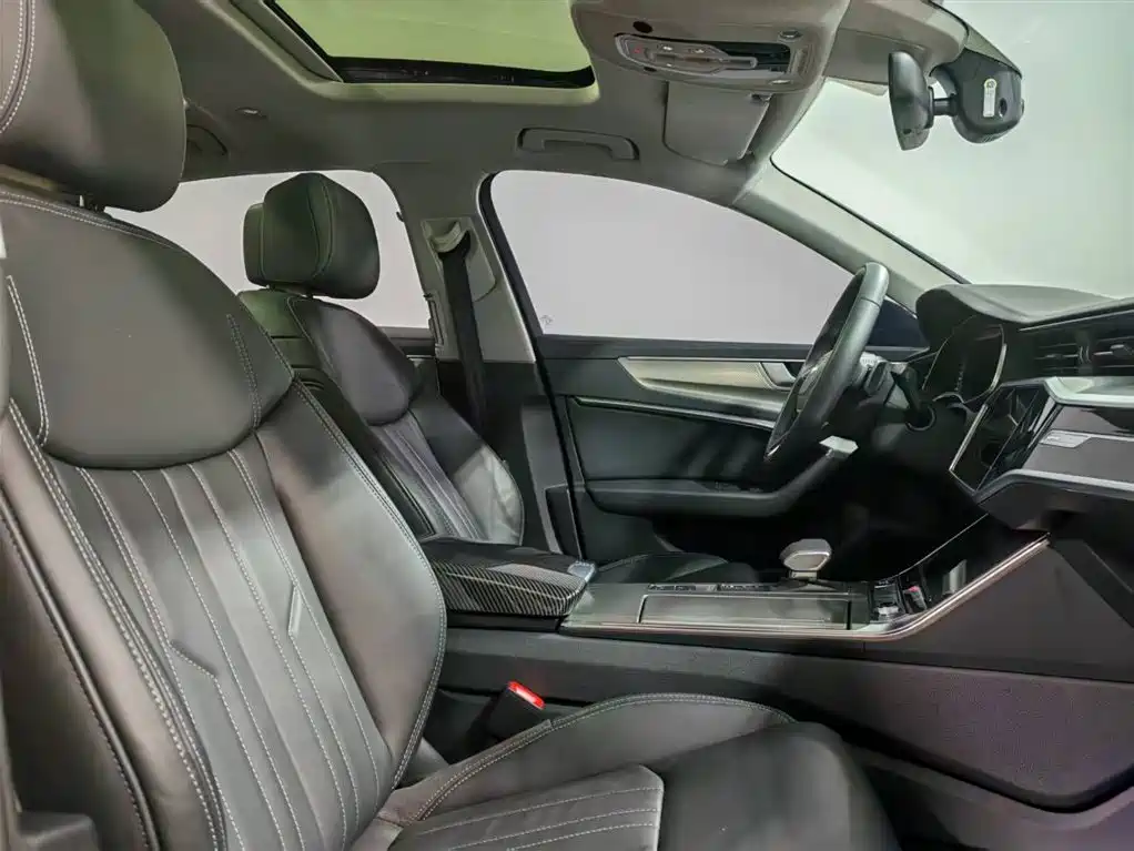 Audi A6L 2024 45 TFSI Prestige Edition