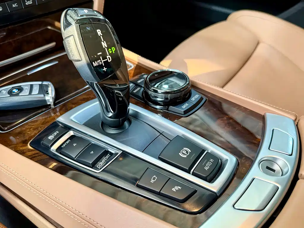 BMW 7 Series 2013 760Li