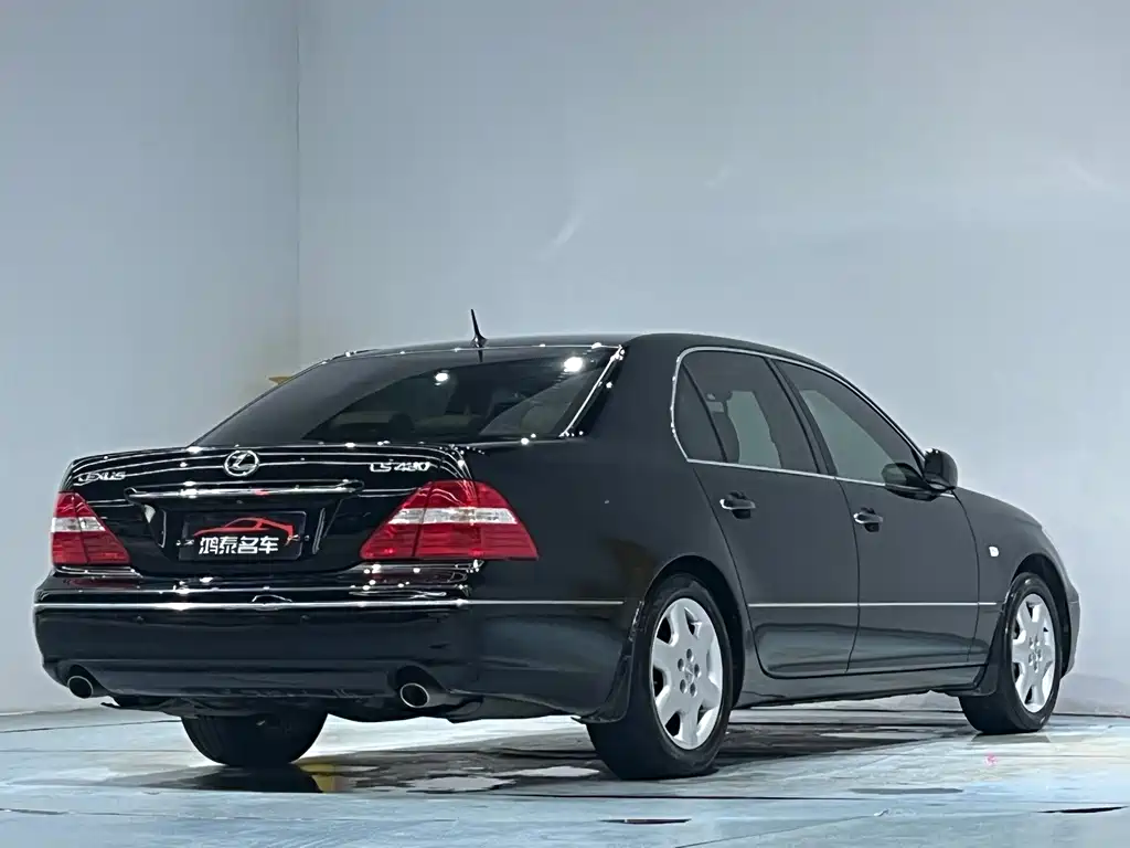 Lexus LS 2005 430