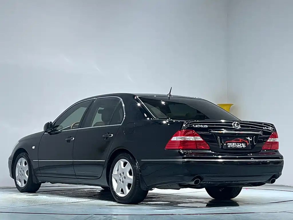 Lexus LS 2005 430