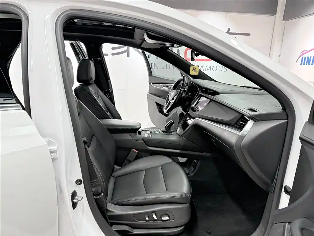 Cadillac XT5 2021 2.0T Two-Wheel Drive Luxury Edition