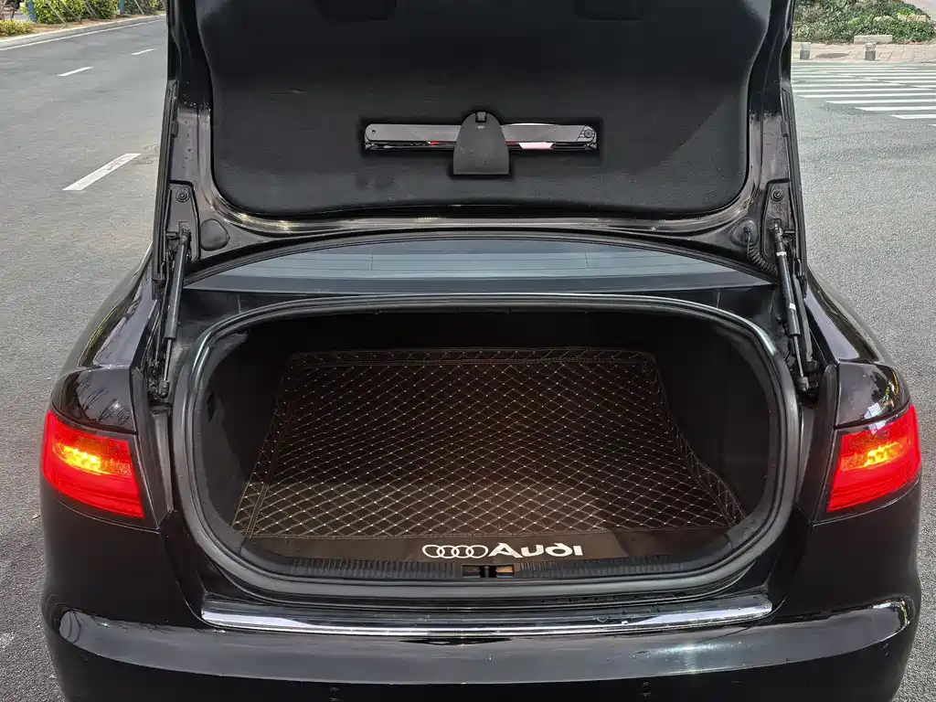 Audi A6L 2011 3.0 TFSI quattro Luxury Edition